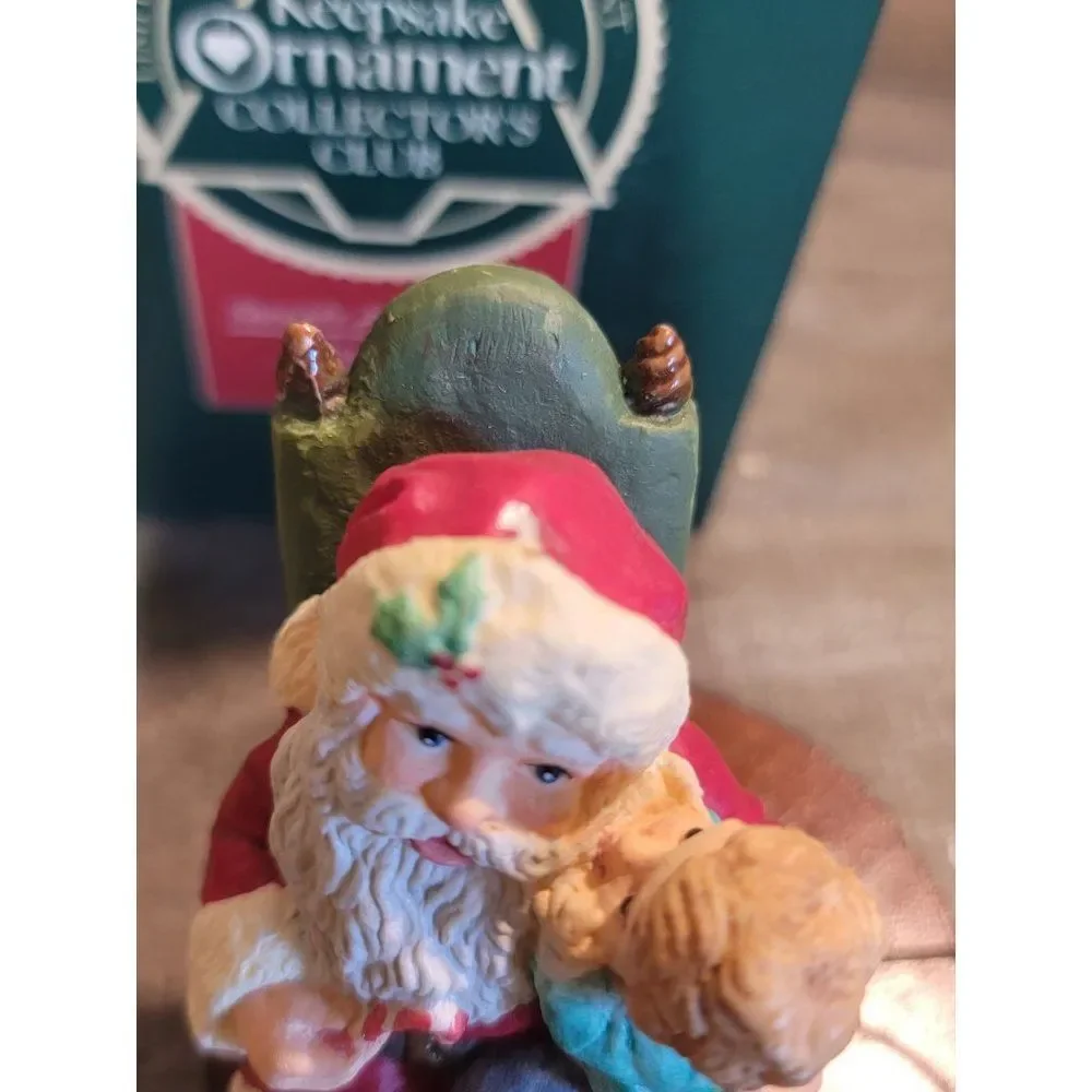 Hallmark 1991 secrets for Santa‎ AS IS ornament Xmas decor